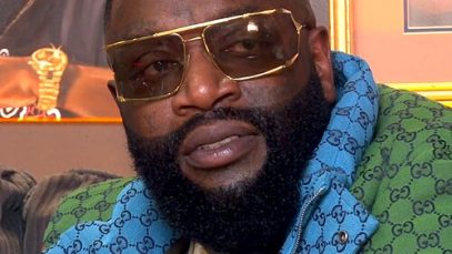 Rick_Ross_in_the_trap!_(cropped)