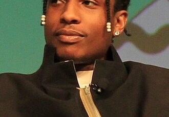 South_by_Southwest_2019_4_-_46628270064_(cropped)